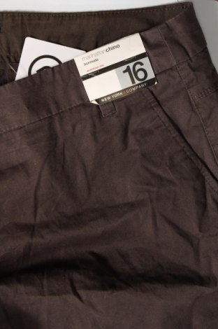 Pantaloni scurți de femei New York & Company, Mărime XXL, Culoare Maro, Preț 189,97 Lei