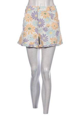 Γυναικείο κοντό παντελόνι Nobo, Μέγεθος XXL, Χρώμα Πολύχρωμο, Τιμή 21,03 €