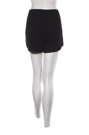 Γυναικείο κοντό παντελόνι ONLY, Μέγεθος L, Χρώμα Μαύρο, Τιμή 7,42 €