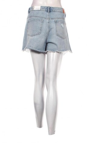 Γυναικείο κοντό παντελόνι ONLY, Μέγεθος L, Χρώμα Μπλέ, Τιμή 23,71 €