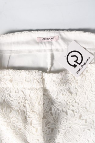 Γυναικείο κοντό παντελόνι Orsay, Μέγεθος S, Χρώμα Λευκό, Τιμή 6,00 €