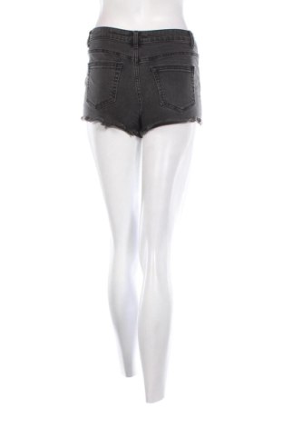 Γυναικείο κοντό παντελόνι Pimkie, Μέγεθος XS, Χρώμα Γκρί, Τιμή 5,29 €
