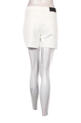 Damen Shorts Pinko, Größe S, Farbe Weiß, Preis 46,78 €