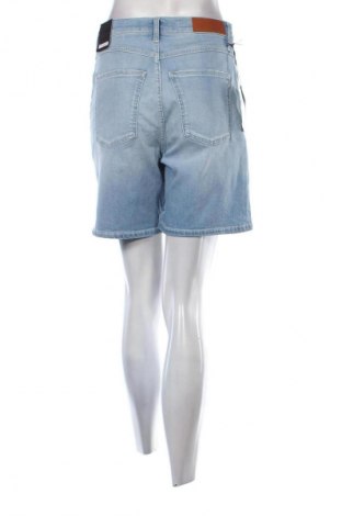 Γυναικείο κοντό παντελόνι Replay, Μέγεθος S, Χρώμα Μπλέ, Τιμή 37,42 €