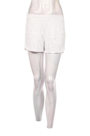Damen Shorts Reserved, Größe M, Farbe Weiß, Preis € 8,17