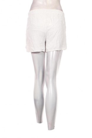 Damen Shorts Reserved, Größe M, Farbe Weiß, Preis € 8,17