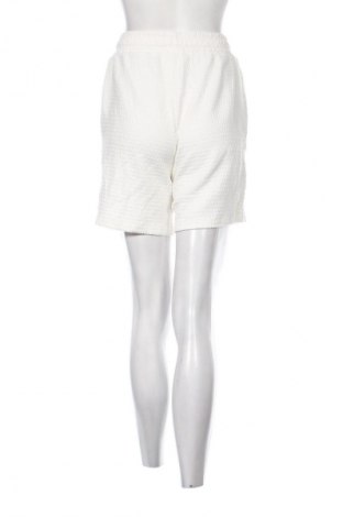Γυναικείο κοντό παντελόνι Selected Femme, Μέγεθος XS, Χρώμα Λευκό, Τιμή 15,22 €
