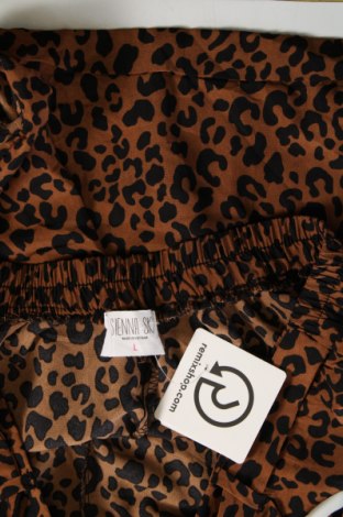 Дамски къс панталон Sienna Sky, Размер L, Цвят Многоцветен, Цена 19,38 лв.