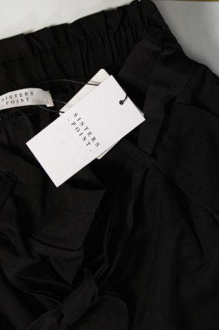 Γυναικείο κοντό παντελόνι Sisters Point, Μέγεθος S, Χρώμα Μαύρο, Τιμή 17,86 €