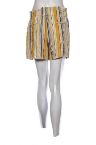 Дамски къс панталон Soho, Размер L, Цвят Многоцветен, Цена 11,40 лв.