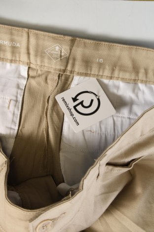 Pantaloni scurți de femei St. John's Bay, Mărime XL, Culoare Bej, Preț 35,63 Lei