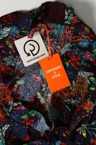 Γυναικείο κοντό παντελόνι Superdry, Μέγεθος M, Χρώμα Πολύχρωμο, Τιμή 21,83 €