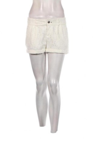 Γυναικείο κοντό παντελόνι Tally Weijl, Μέγεθος M, Χρώμα Λευκό, Τιμή 3,53 €