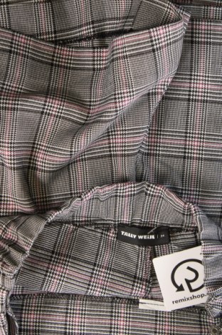 Дамски къс панталон Tally Weijl, Размер XS, Цвят Многоцветен, Цена 11,40 лв.