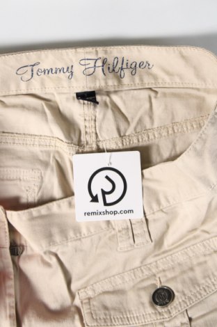 Γυναικείο κοντό παντελόνι Tommy Hilfiger, Μέγεθος M, Χρώμα  Μπέζ, Τιμή 20,87 €