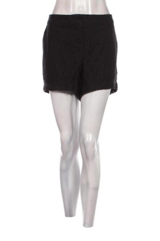 Damen Shorts Torrid, Größe L, Farbe Schwarz, Preis 4,63 €