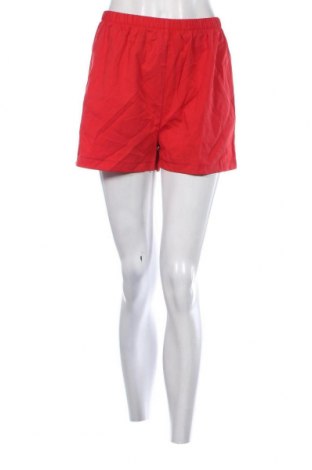 Γυναικείο κοντό παντελόνι Trendyol, Μέγεθος M, Χρώμα Κόκκινο, Τιμή 16,36 €