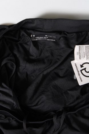 Γυναικείο κοντό παντελόνι Under Armour, Μέγεθος XL, Χρώμα Μαύρο, Τιμή 11,57 €