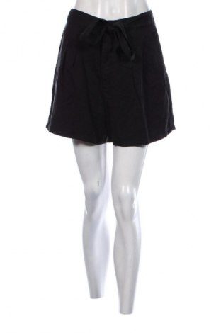 Дамски къс панталон Vero Moda, Размер L, Цвят Черен, Цена 20,70 лв.