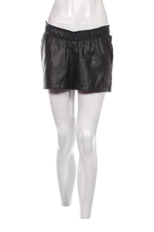 Damen Shorts Vero Moda, Größe S, Farbe Schwarz, Preis 4,99 €