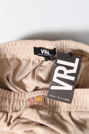 Γυναικείο κοντό παντελόνι Viral Vibes, Μέγεθος M, Χρώμα  Μπέζ, Τιμή 15,88 €