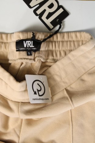 Damen Shorts Viral Vibes, Größe S, Farbe Beige, Preis € 15,88