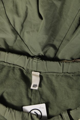 Damen Shorts Wendy Trendy, Größe XL, Farbe Grün, Preis € 23,66