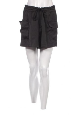Γυναικείο κοντό παντελόνι Zara, Μέγεθος XL, Χρώμα Μαύρο, Τιμή 6,14 €
