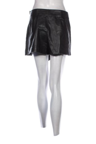Pantaloni scurți de femei Zara, Mărime M, Culoare Negru, Preț 32,90 Lei