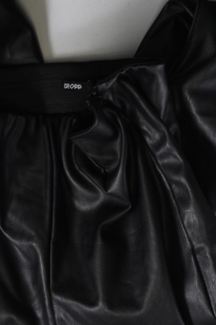 Γυναικείο κολάν Cropp, Μέγεθος XS, Χρώμα Μαύρο, Τιμή 11,41 €