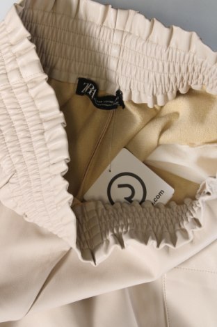 Γυναικείο παντελόνι δερμάτινο Zara, Μέγεθος XS, Χρώμα Εκρού, Τιμή 13,81 €