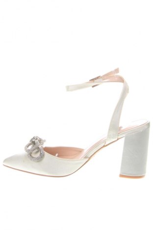 Γυναικεία παπούτσια Be Mine, Μέγεθος 39, Χρώμα Λευκό, Τιμή 14,73 €
