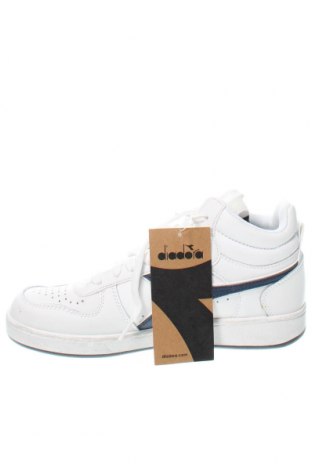 Dámske topánky  Diadora, Veľkosť 38, Farba Biela, Cena  62,78 €