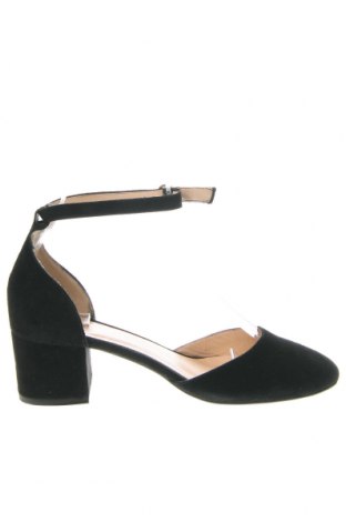 Дамски обувки Jonak, Размер 39, Цвят Черен, Цена 168,60 лв.