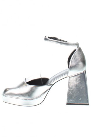 Γυναικεία παπούτσια Monki, Μέγεθος 39, Χρώμα Λευκό, Τιμή 21,08 €
