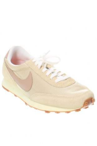 Γυναικεία παπούτσια Nike, Μέγεθος 40, Χρώμα Κίτρινο, Τιμή 78,48 €