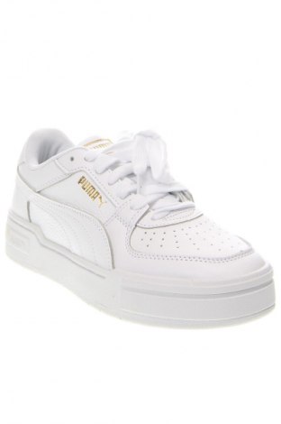 Дамски обувки PUMA, Размер 37, Цвят Бял, Цена 152,25 лв.