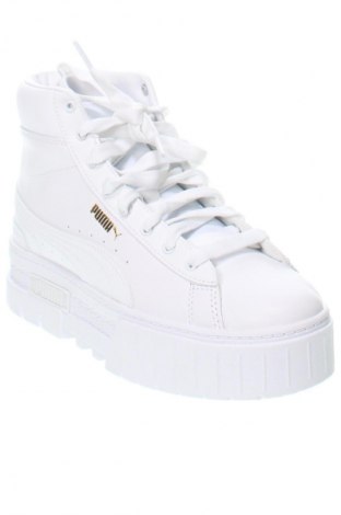 Дамски обувки PUMA, Размер 38, Цвят Бял, Цена 121,80 лв.