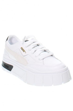 Дамски обувки PUMA, Размер 39, Цвят Бял, Цена 121,80 лв.