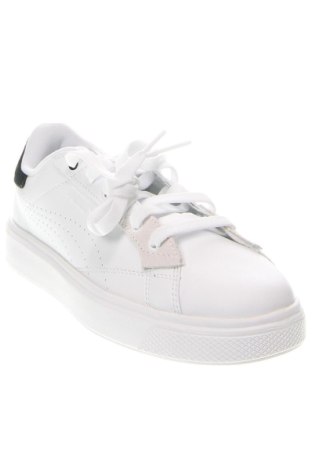 Дамски обувки PUMA, Размер 36, Цвят Бял, Цена 121,80 лв.
