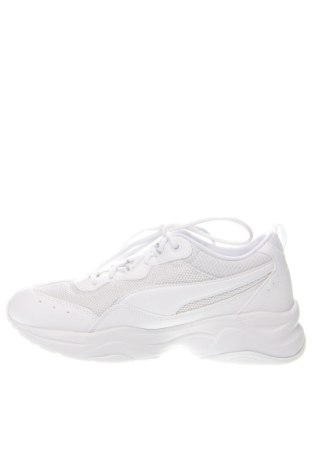 Дамски обувки PUMA, Размер 40, Цвят Бял, Цена 121,80 лв.