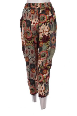 Pantaloni de femei, Mărime M, Culoare Multicolor, Preț 47,70 Lei
