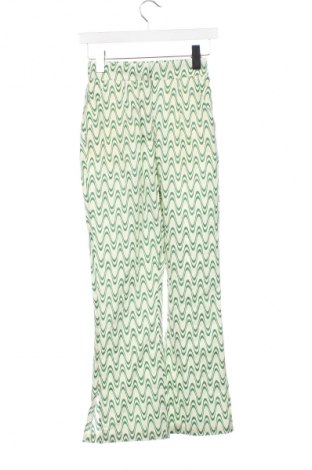 Дамски панталон, Размер XXS, Цвят Зелен, Цена 42,56 лв.