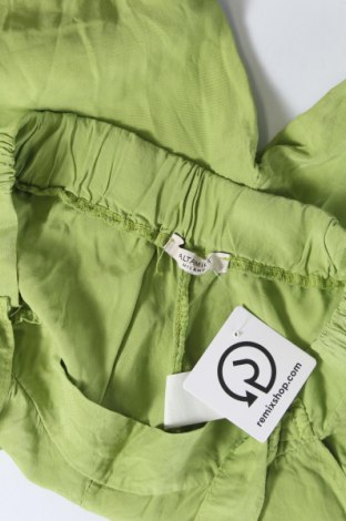 Дамски панталон Altamira, Размер M, Цвят Зелен, Цена 17,40 лв.