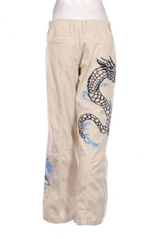 Pantaloni de femei BDG, Mărime M, Culoare Bej, Preț 305,92 Lei