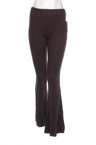 Pantaloni de femei BDG, Mărime M, Culoare Maro, Preț 152,96 Lei
