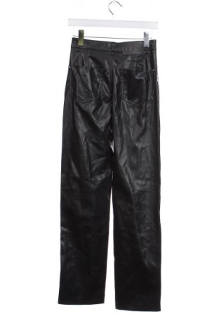 Pantaloni de femei Bershka, Mărime S, Culoare Negru, Preț 29,57 Lei