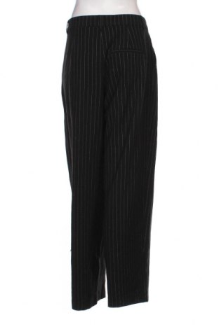 Pantaloni de femei Bershka, Mărime M, Culoare Negru, Preț 42,18 Lei