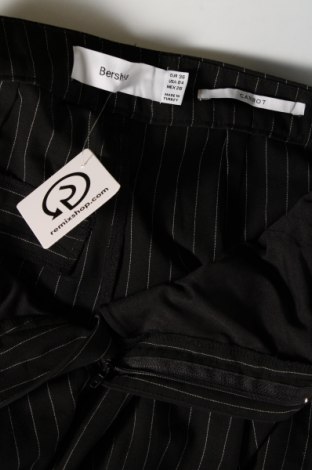 Damenhose Bershka, Größe S, Farbe Schwarz, Preis € 15,00