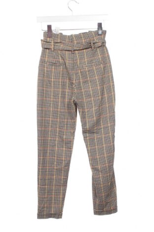 Дамски панталон Bershka, Размер XXS, Цвят Многоцветен, Цена 13,05 лв.